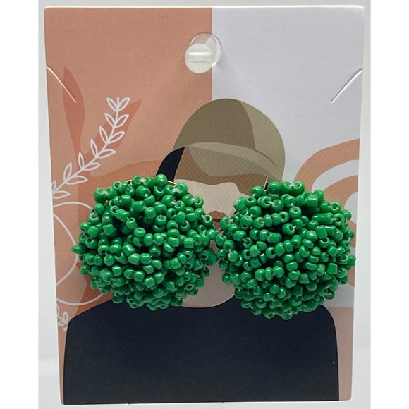 "Green Muegano" Bohemian Rice Seed Beaded Stud Earrings - Picture 2 of 2